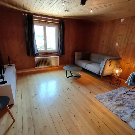 Grazioso A Li Curt Apartment *